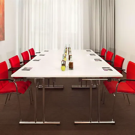 Innside By Melia Derendorf Otel 4*