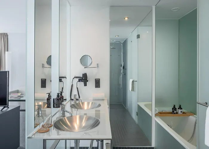 ホテル Innside Derendorf