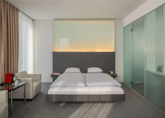 Innside By Melia Derendorf